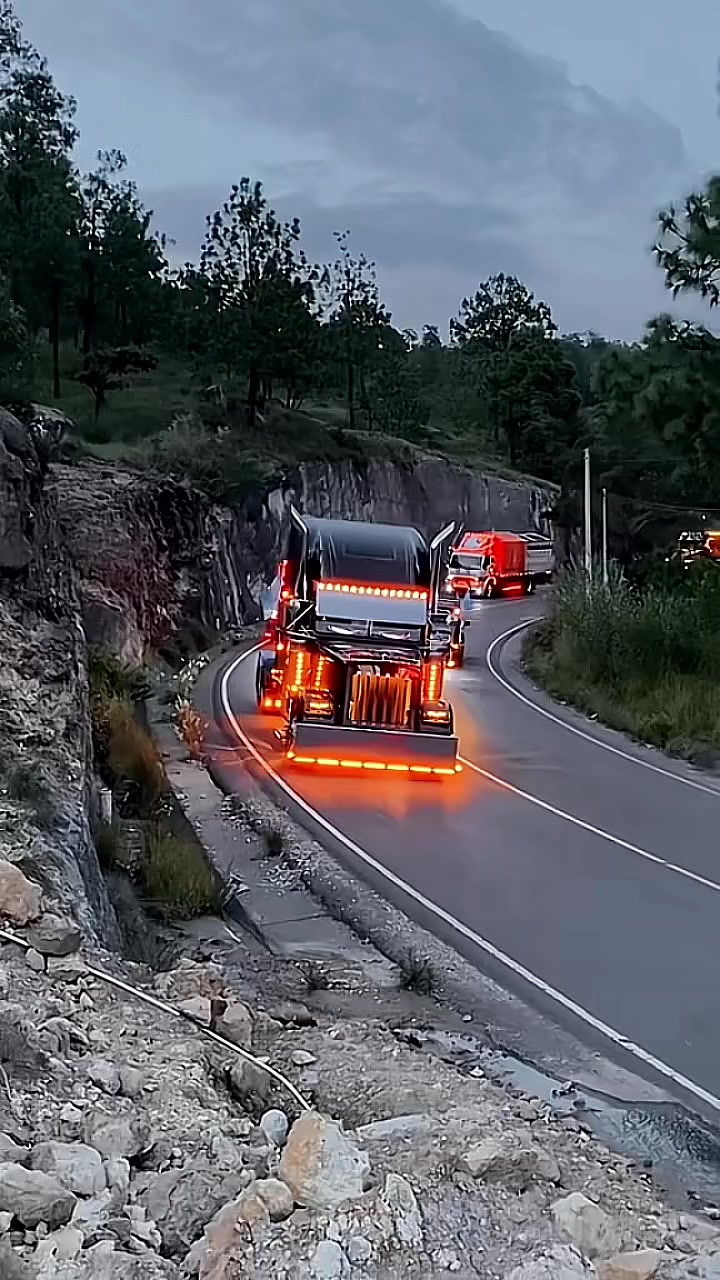 @🚛 T - &sup2;⁴/7