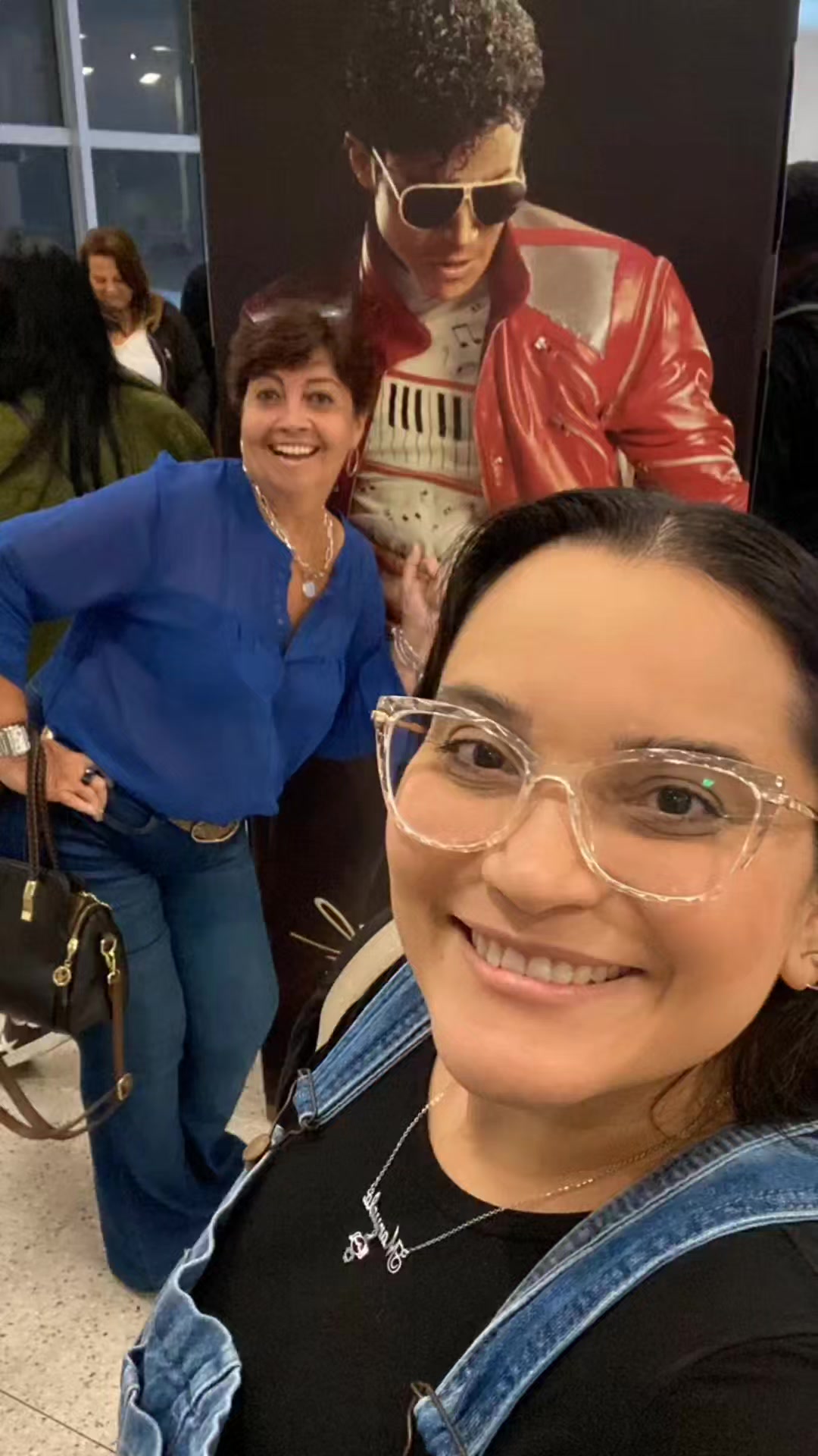 @Claudia Lima