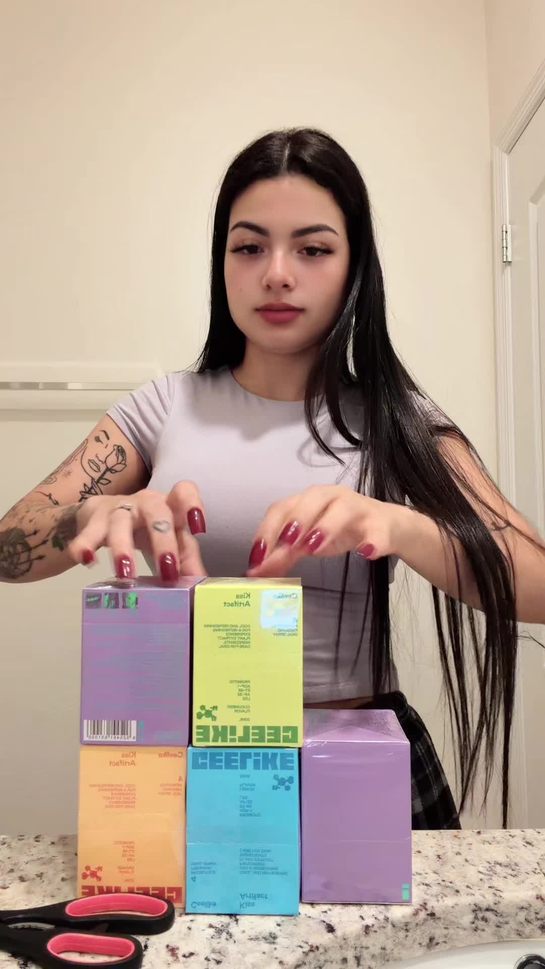 @Judianys
