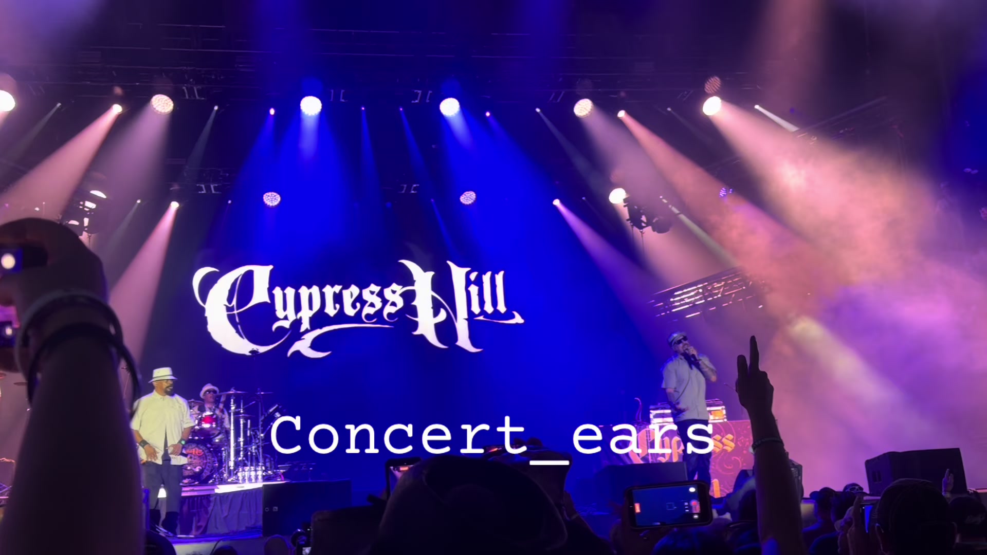 @CoNceRt Ears ๐ต๐ค๐ฝ๐โ๏ธ