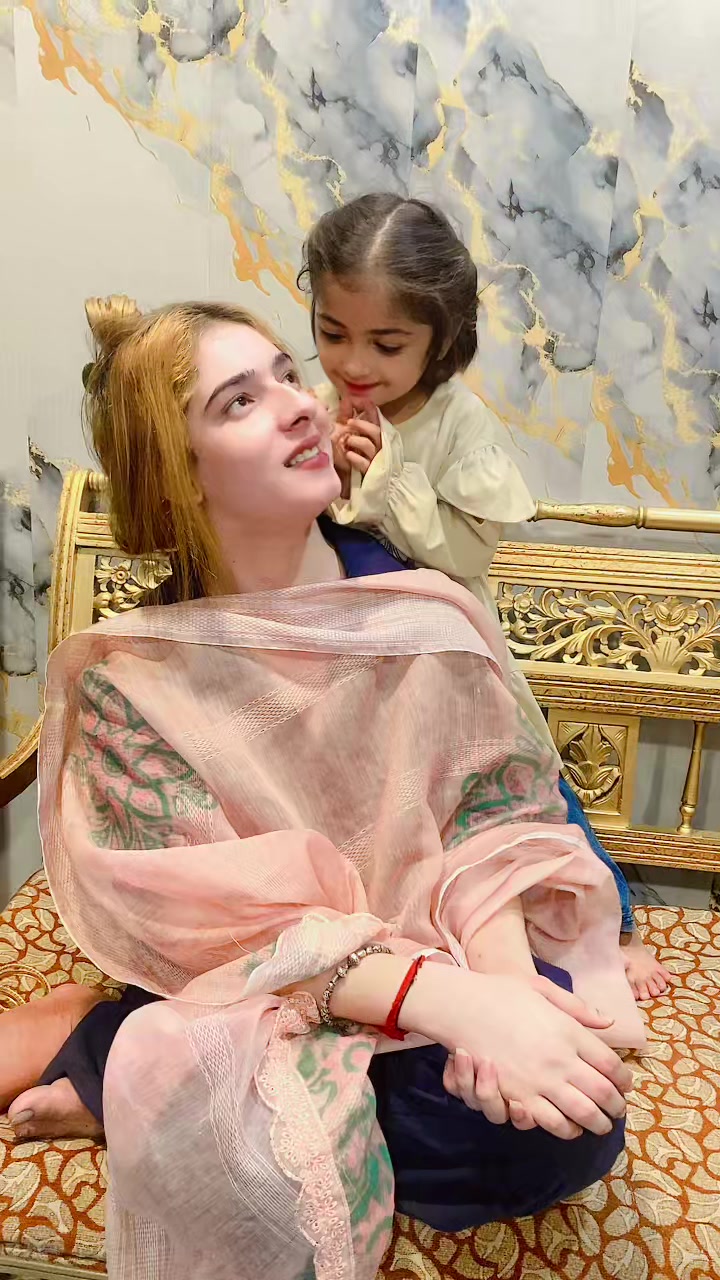 @❤️ Chiriya Baلoch ❤️