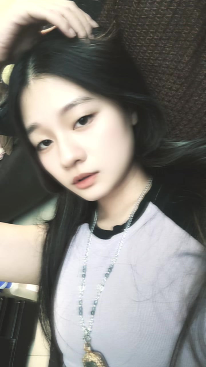 @雯雯💜你的一眼萬年🌙(₂₀)