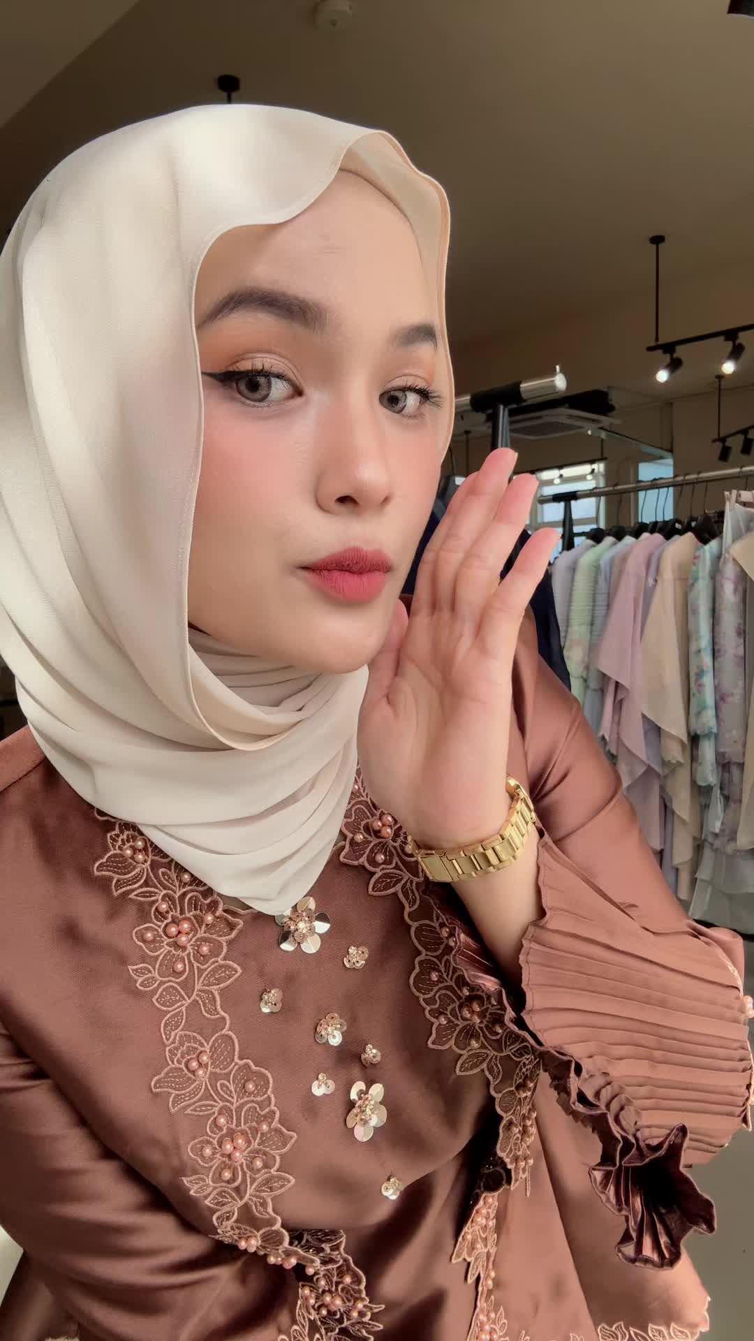 @lenashaharizal
