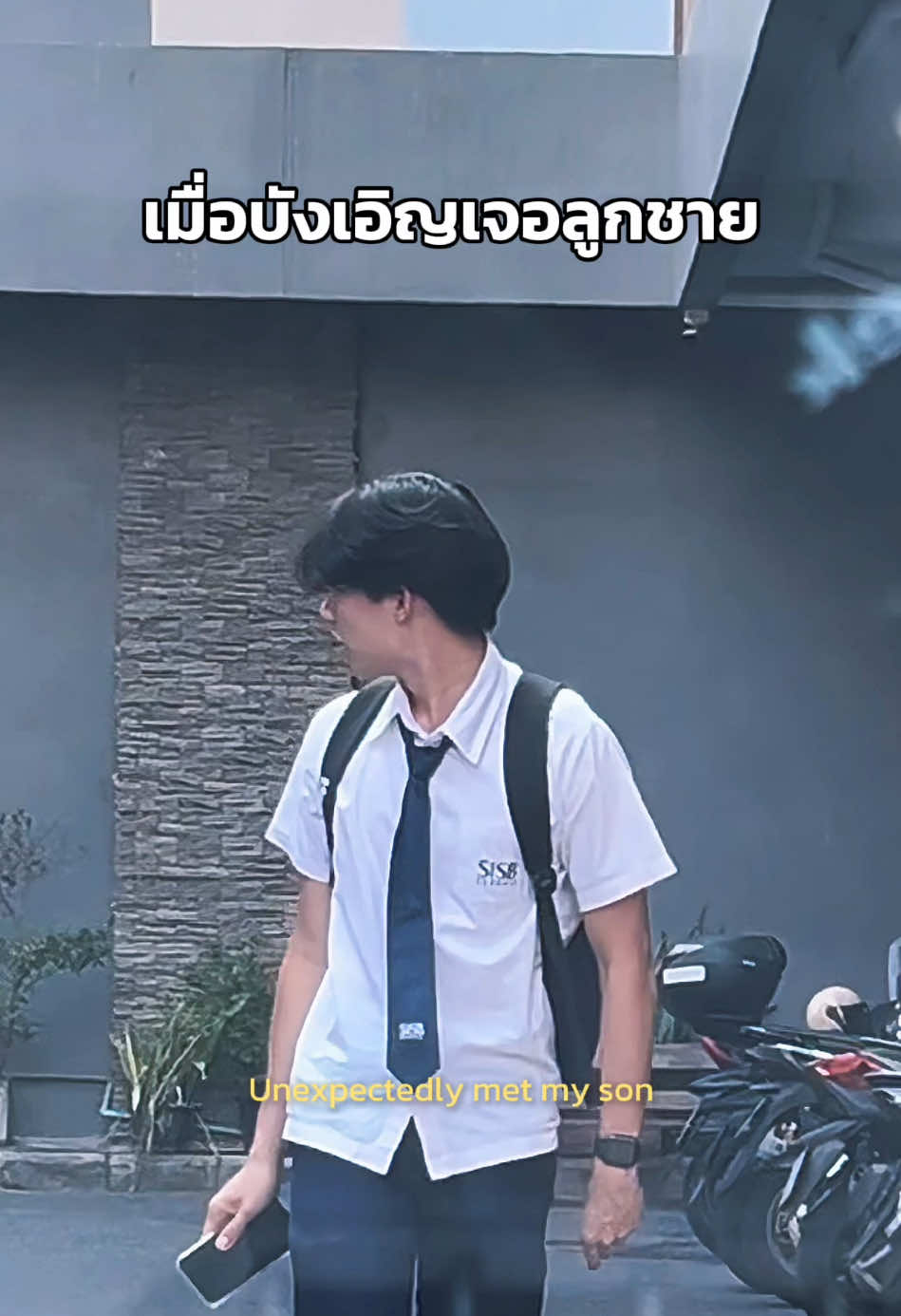 @คอลมีคลอเดีย