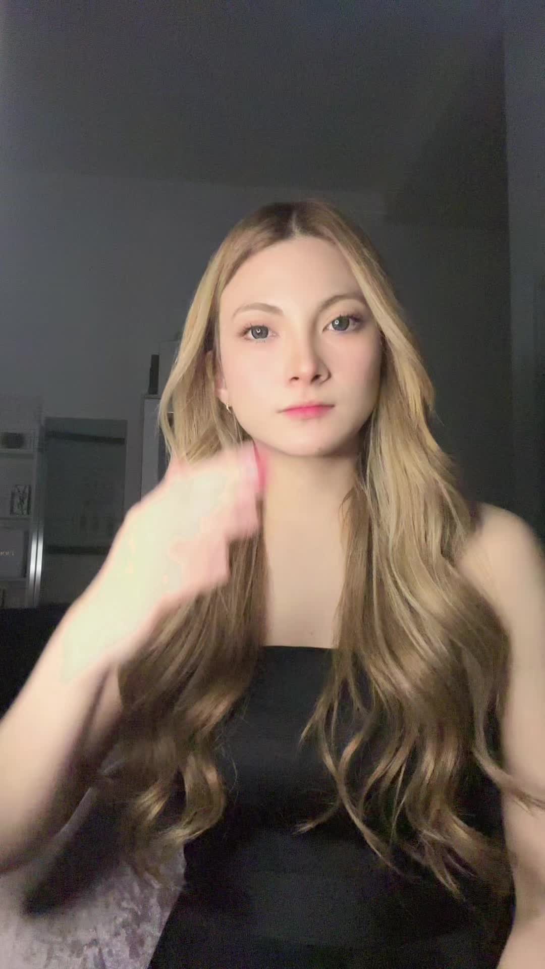 @TeresaDehesselle