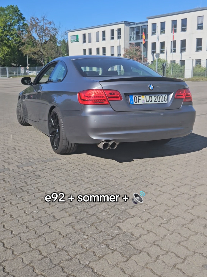 @Léon Quarz | E92 330i
