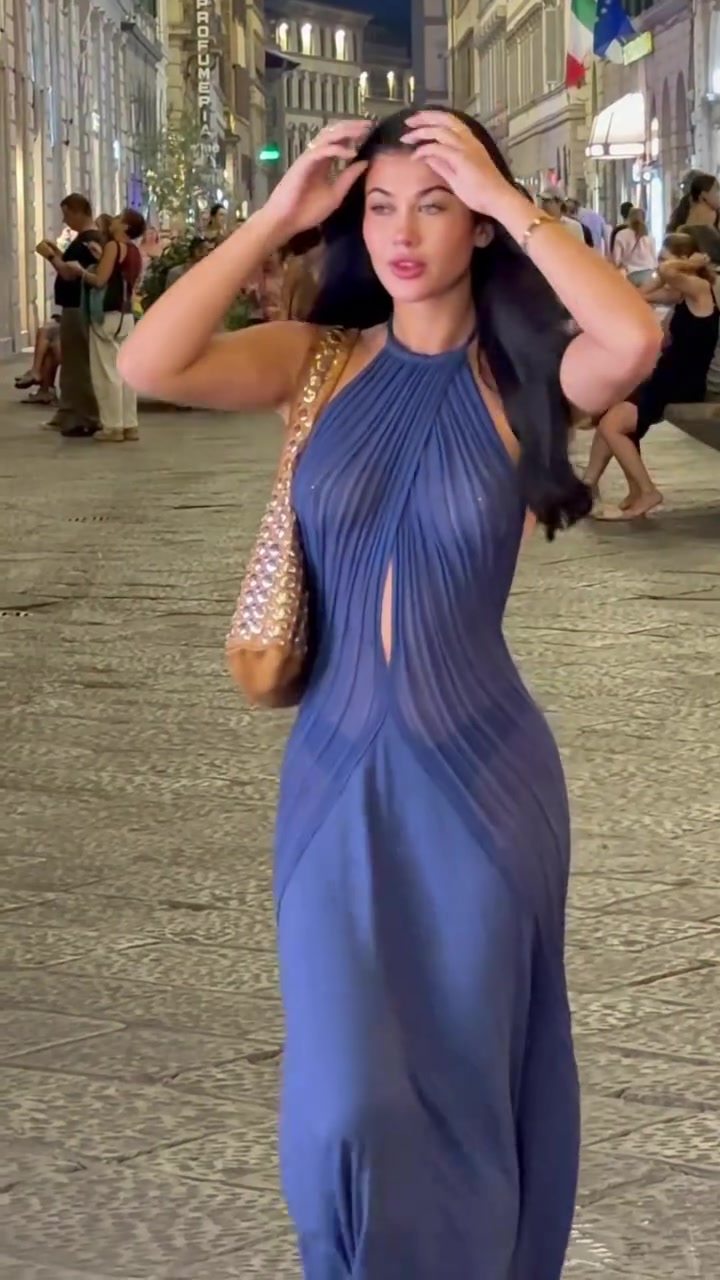 @44elana3