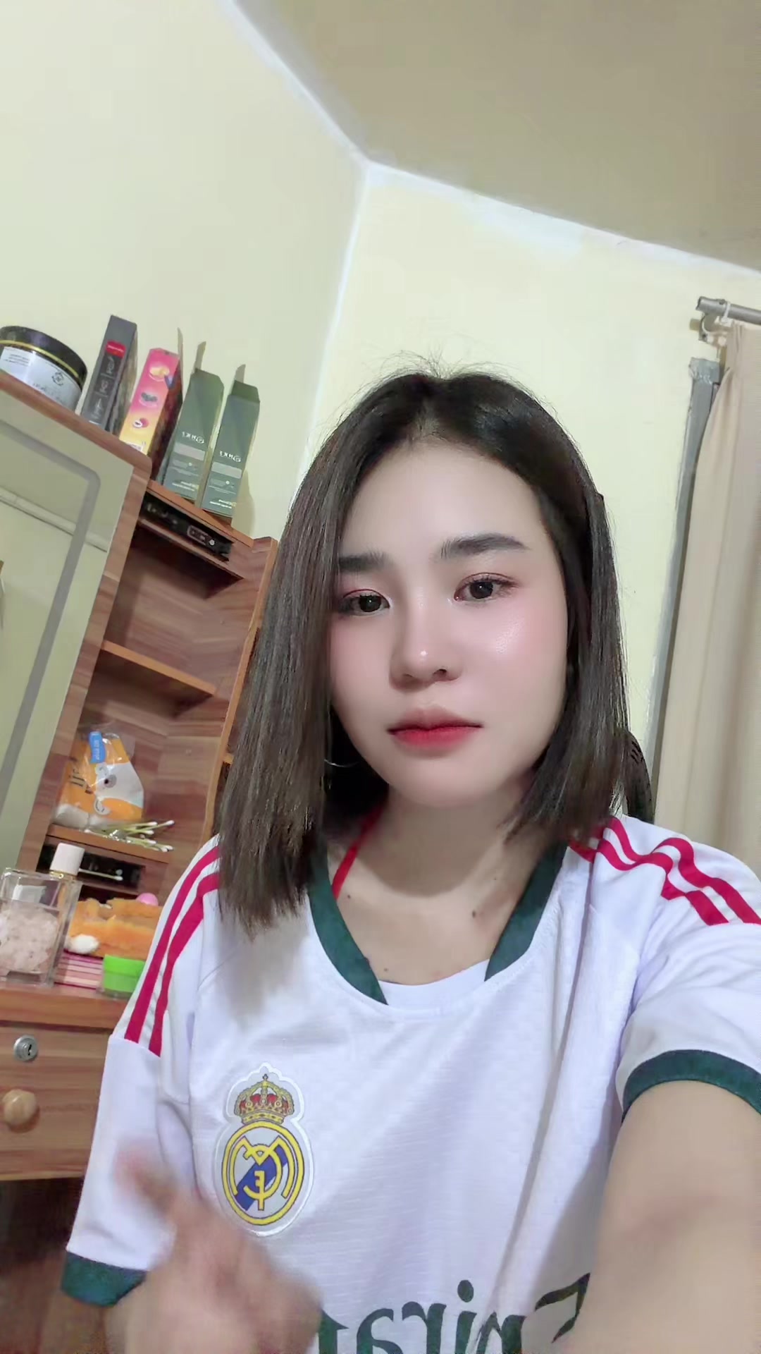 @Ahya យ៉ាយ៉ា