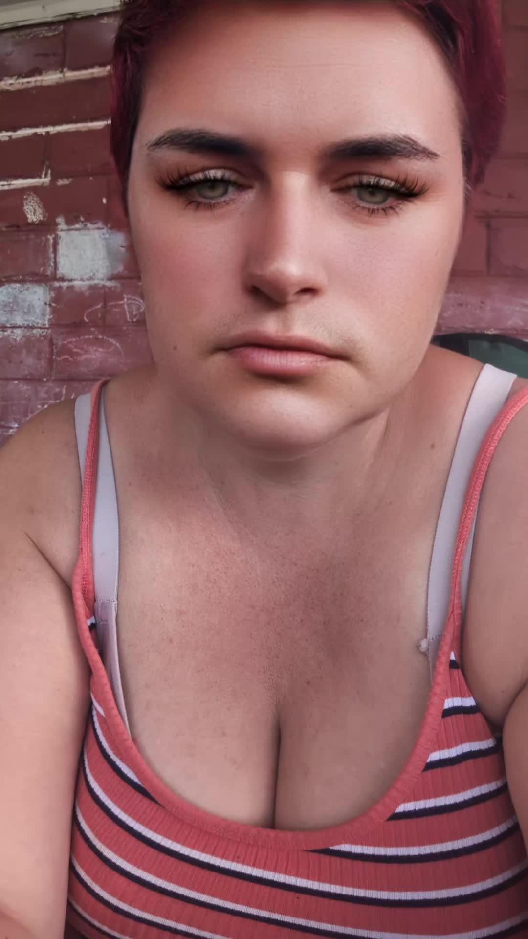 @dedeanne