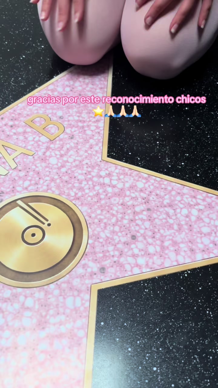 @valentina b 🎧⭐️