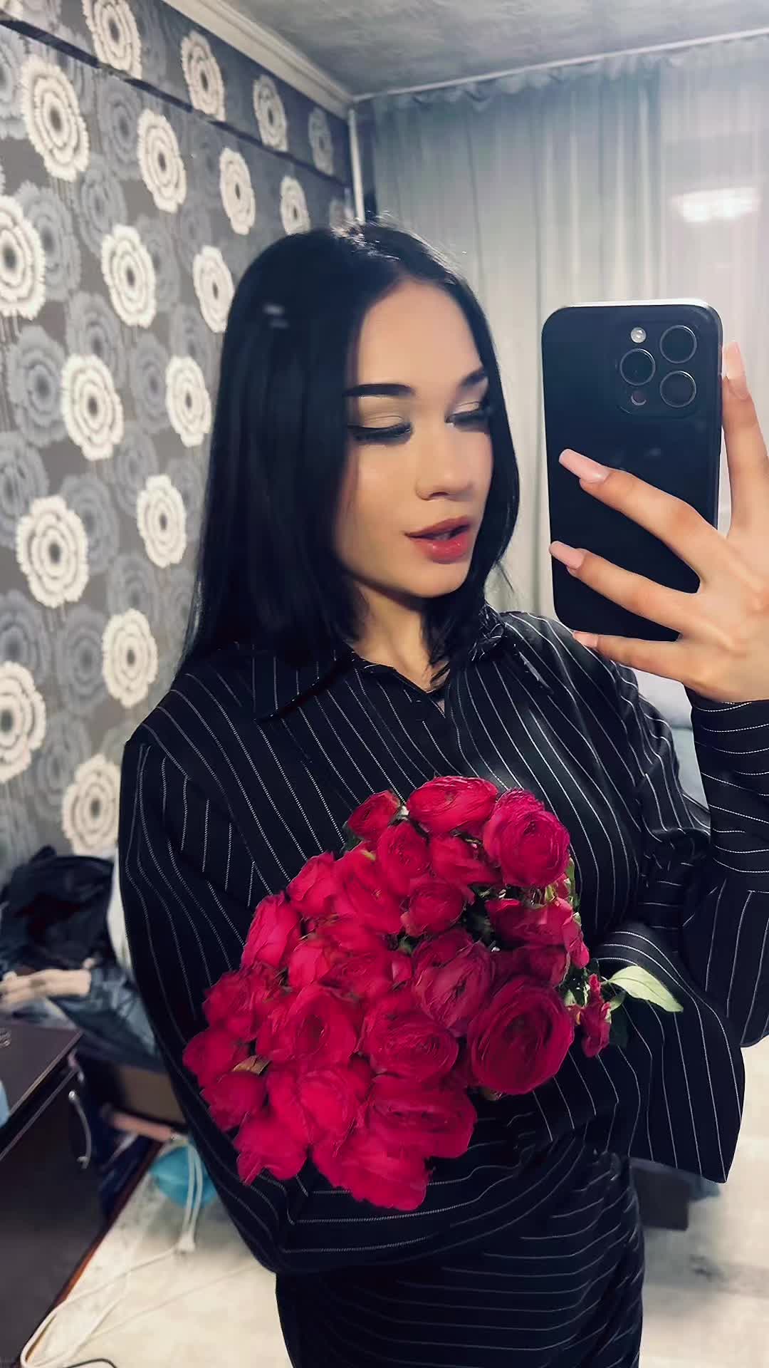 @𝑭𝒐𝒕𝒊𝒚𝒂𝒅𝒊🌗
