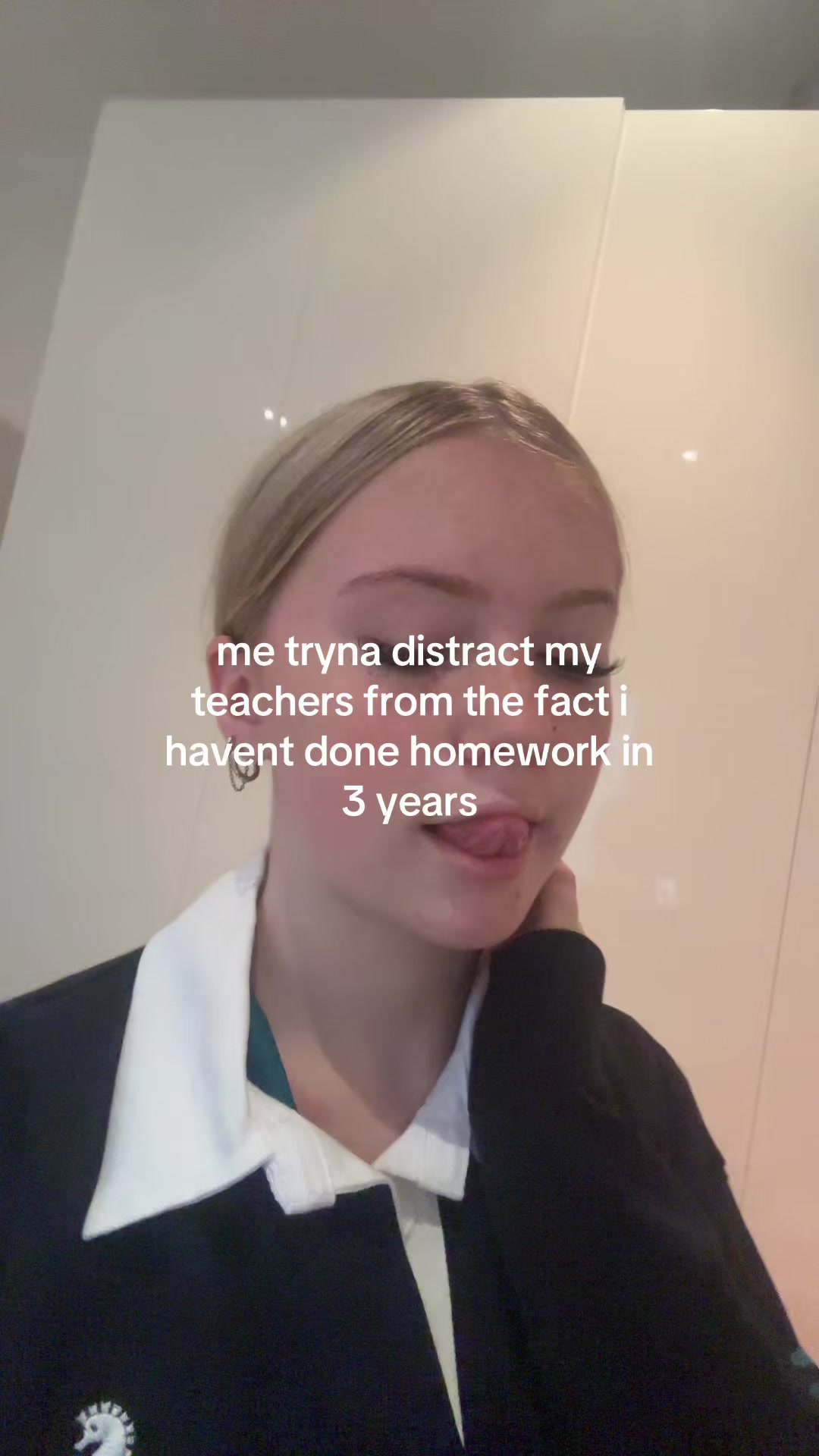 @✂️👯&zwj;♀️