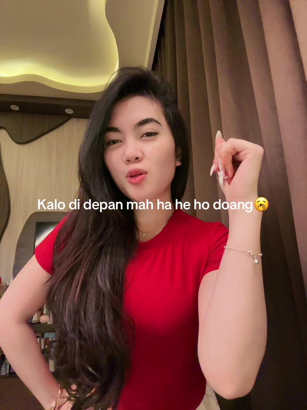 @AGNESSTANIA