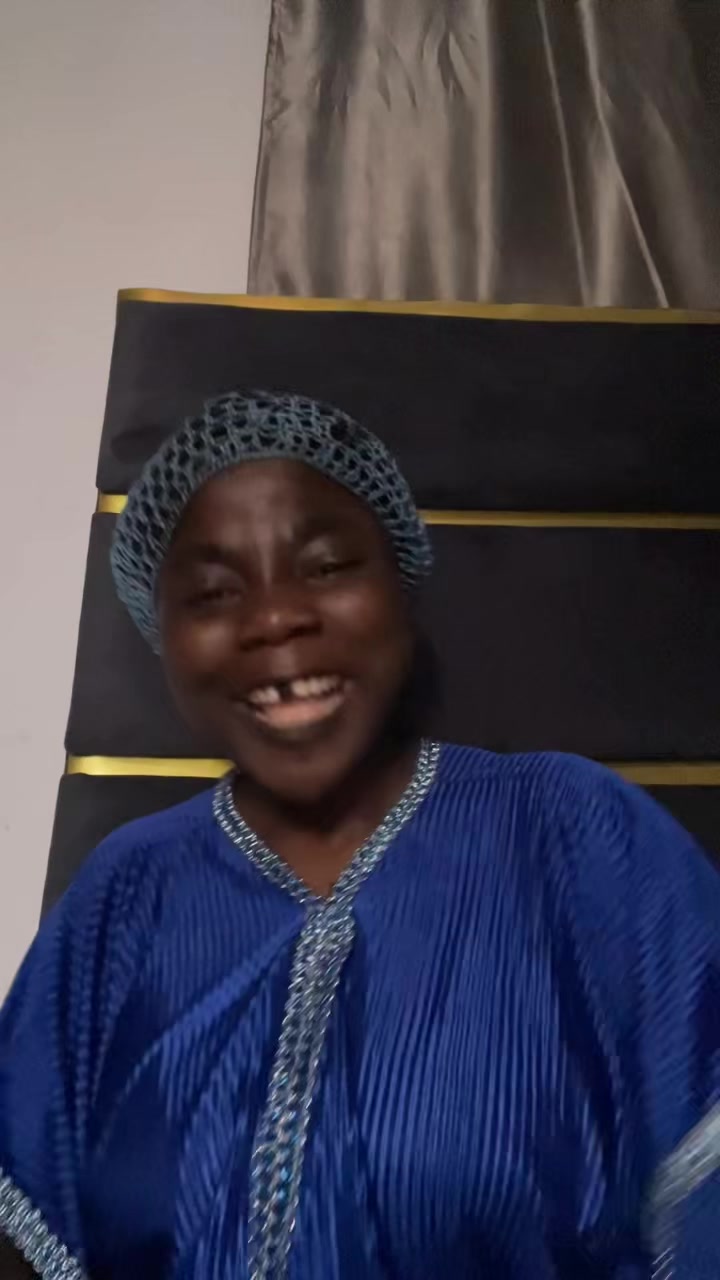 @KikiALilBaddie🧚🏿♀️🤏🦠