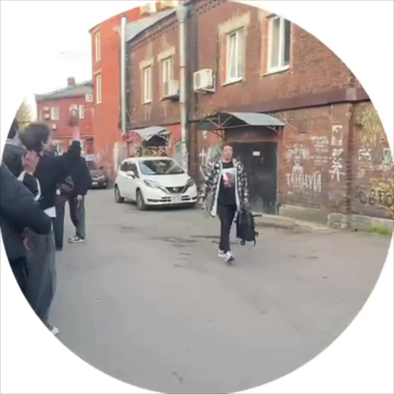 @Тик Тик така>>>🌏