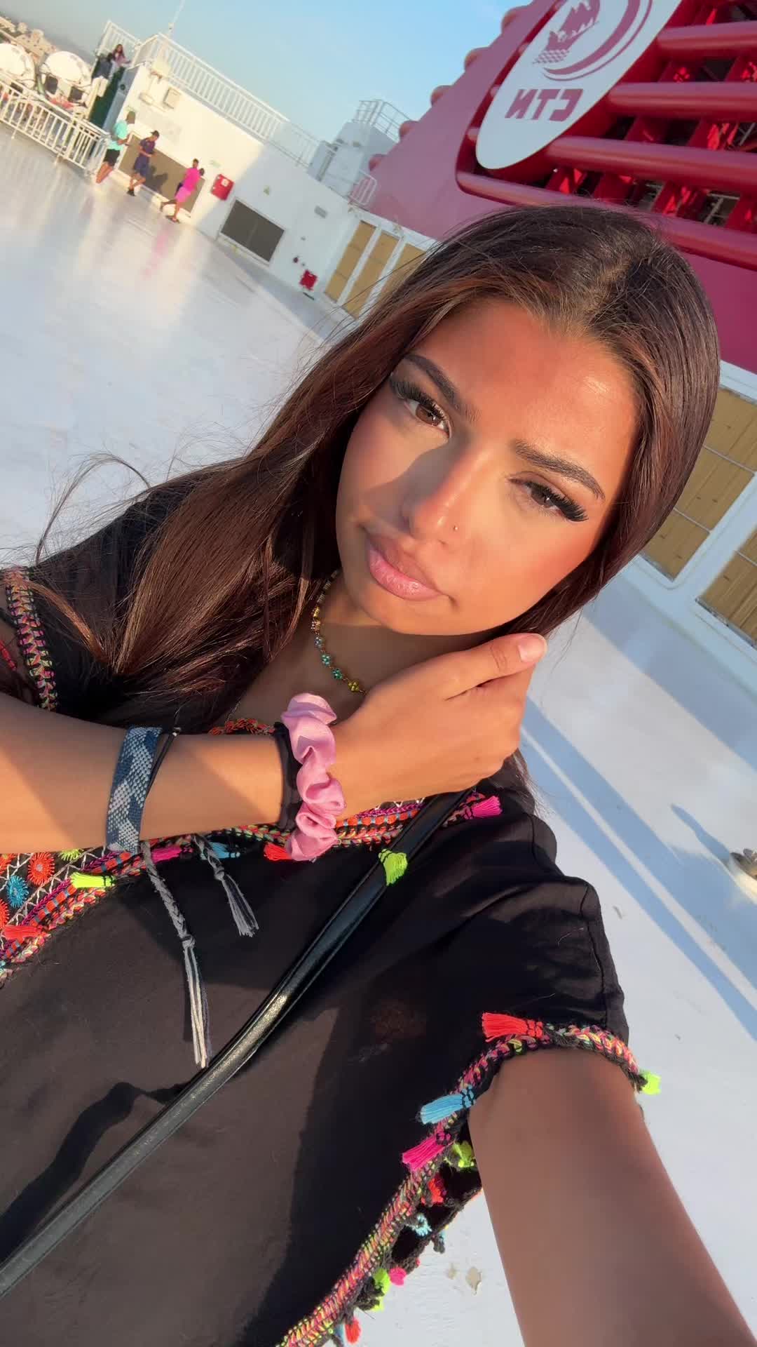 @𝐫.𝐢𝐭𝐞𝐣𝐣&rsquo;🥥