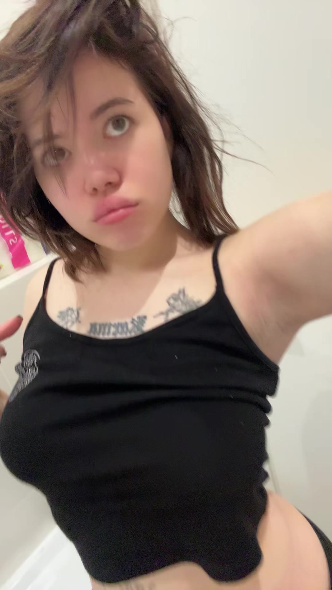 @meļaniia
