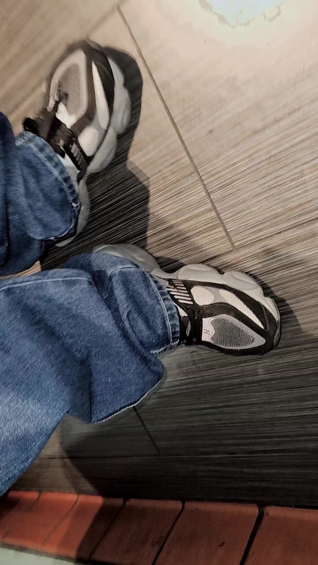 @🖤🤍Carlithos🤍🖤