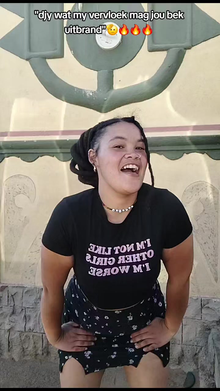 @Monique🐝🇲🇱