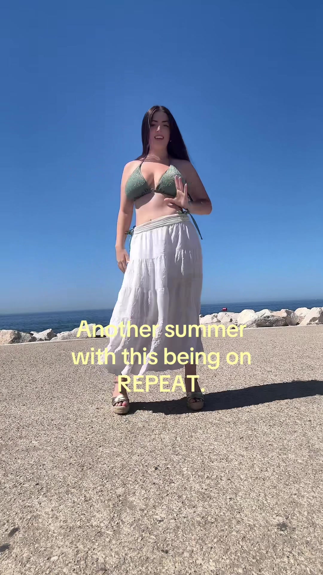 @𝓔𝓵𝓵𝓮