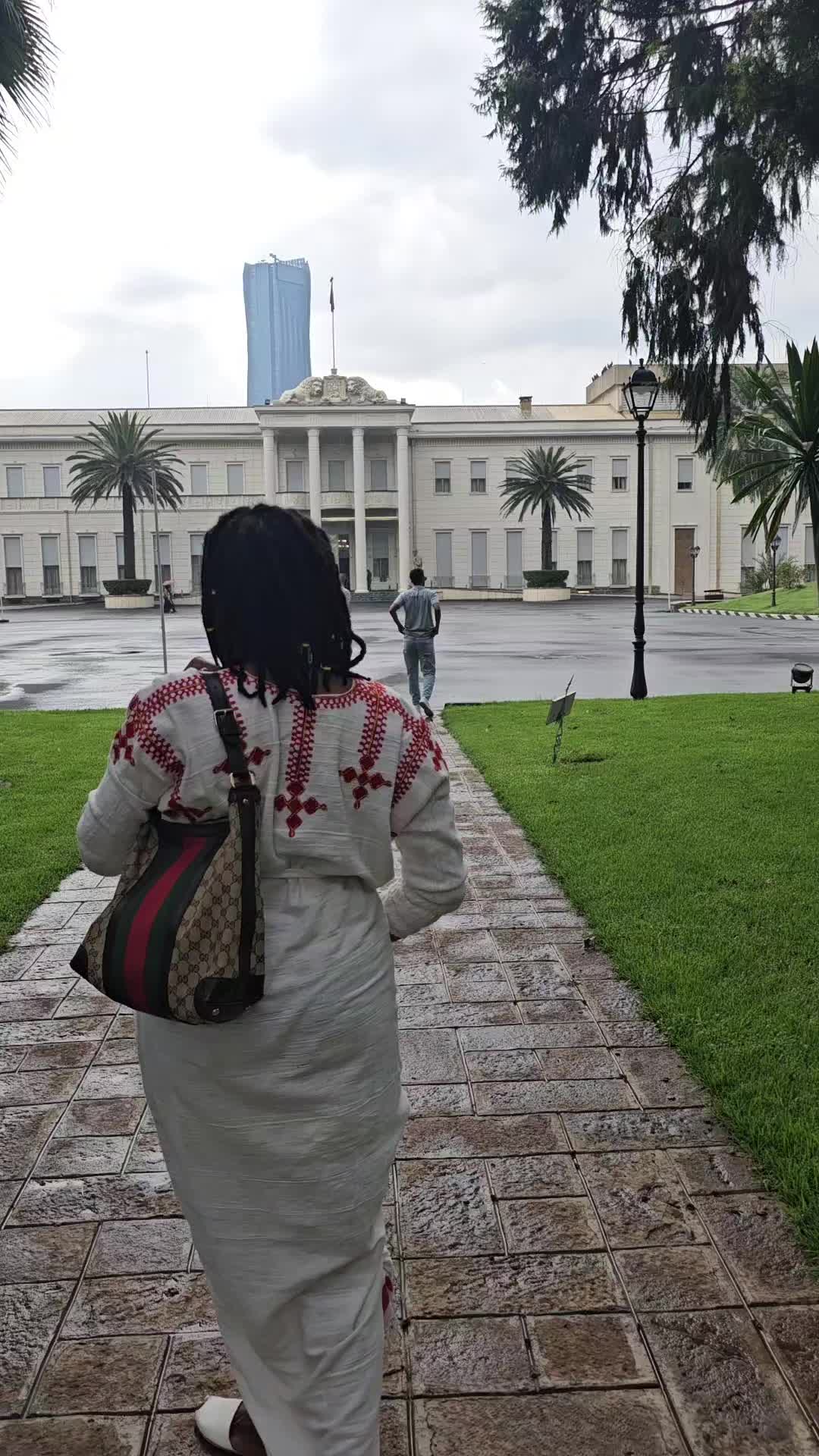 @አሪታ ጌታሁን