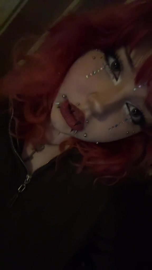 @elissabug