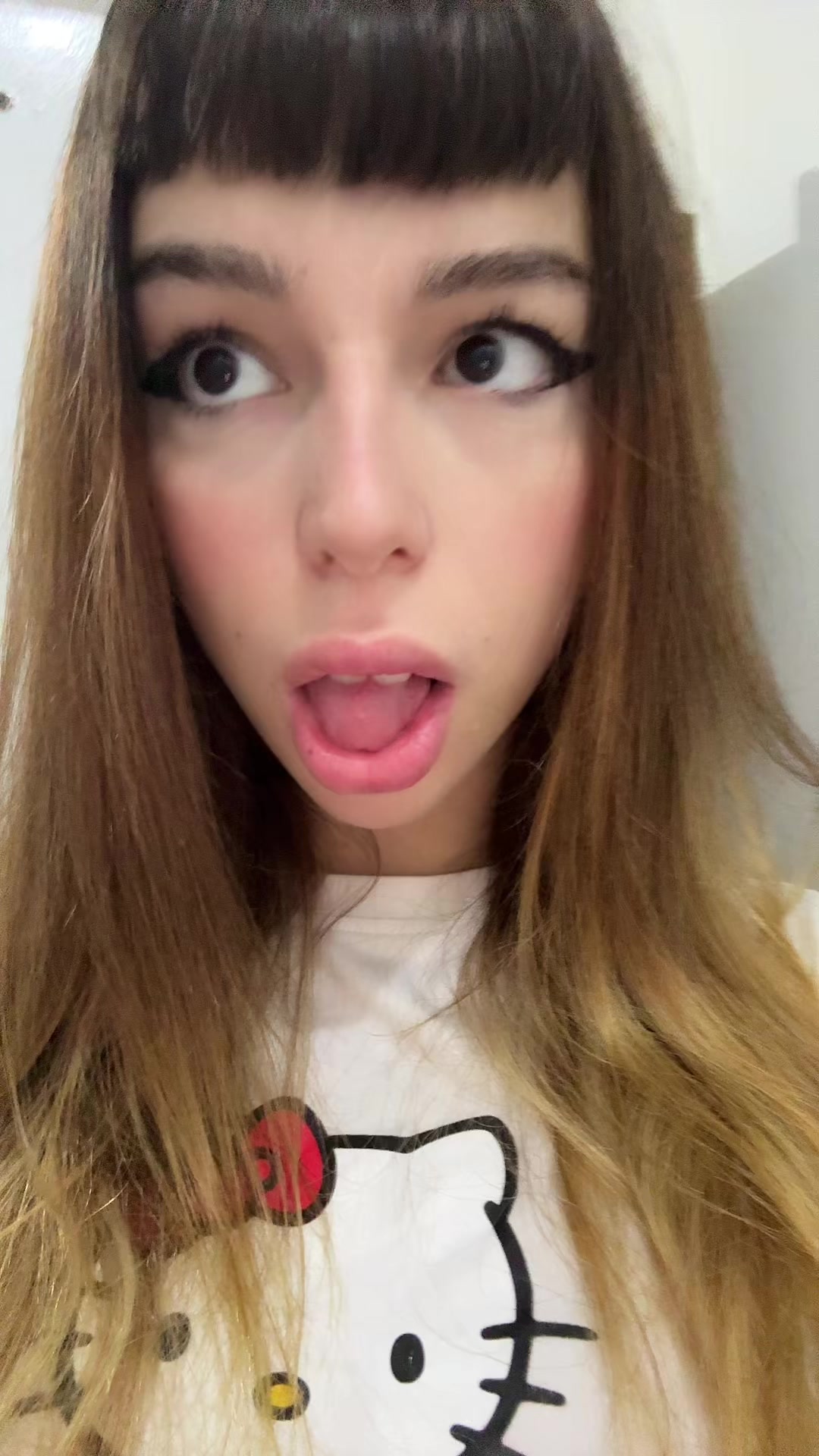 @azyxill
