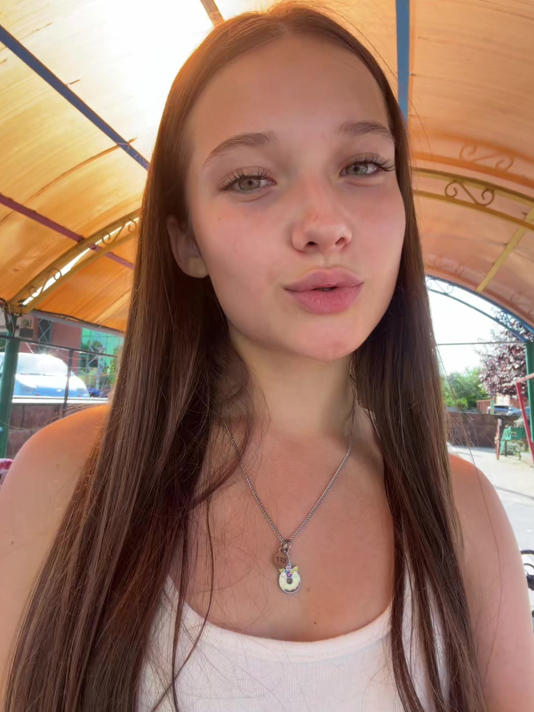@AnnaPierce