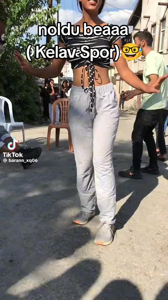 @Ayşenurunuz