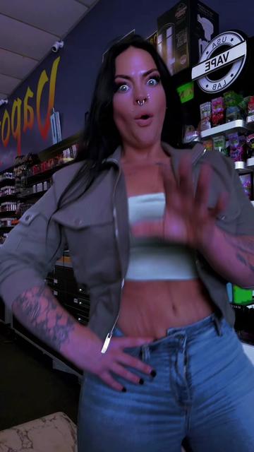 @UnrulyDamsel