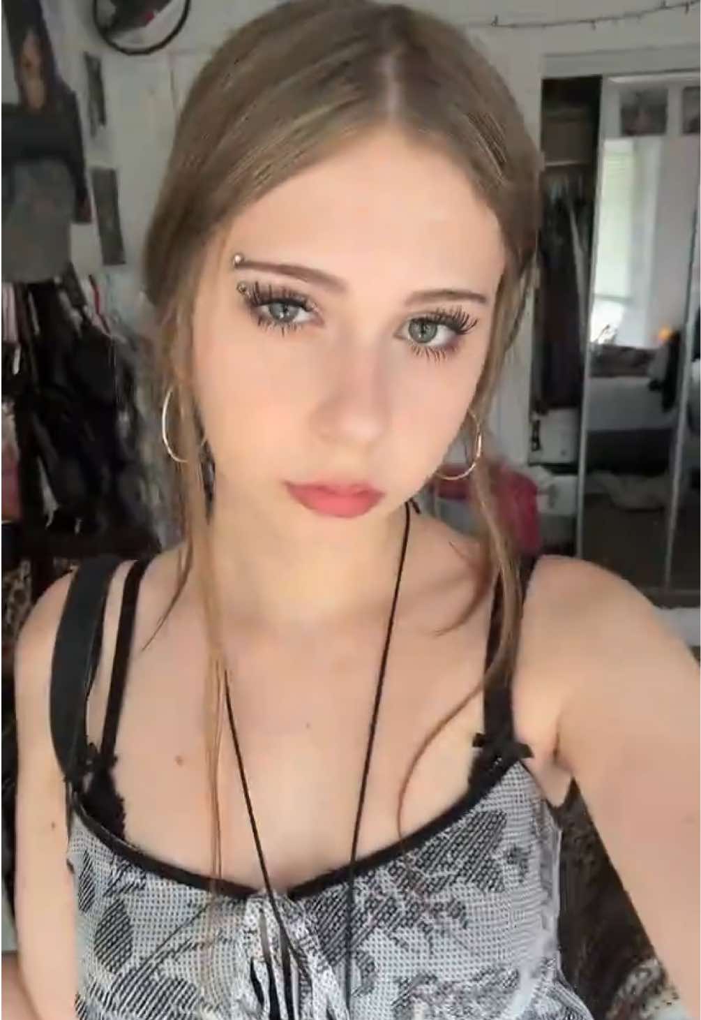 @r&oslash;wan