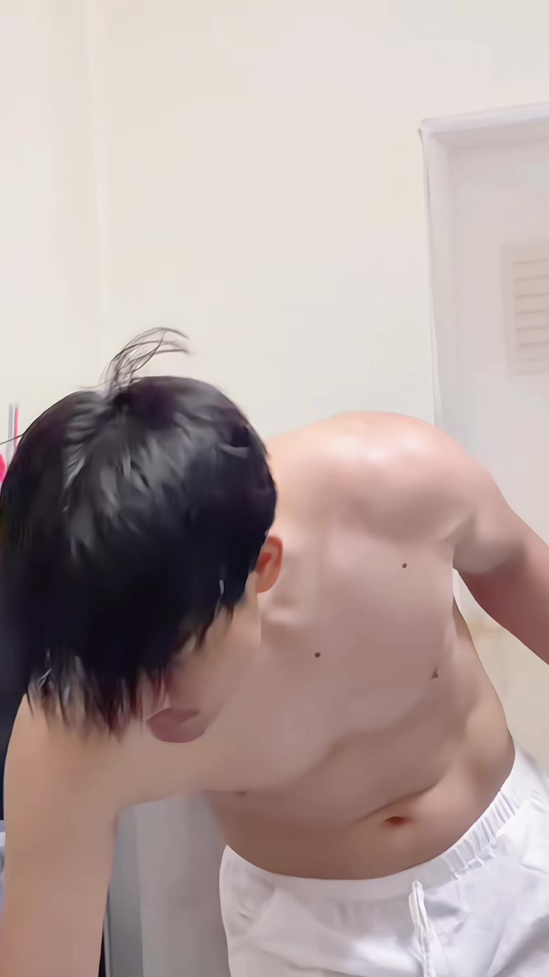 @Art ชอบตัดผม