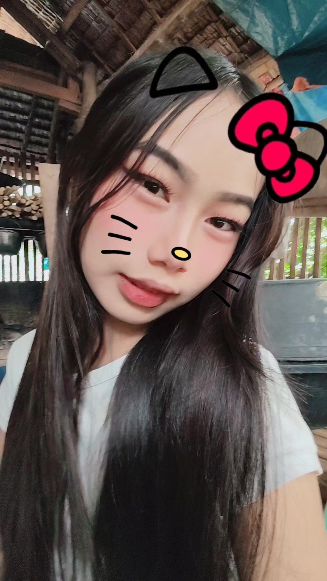 @S H I E L L A🤍✨