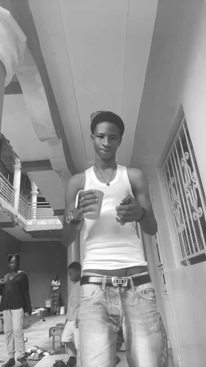 @BAWZY^-Mec-Simple🍫🤎