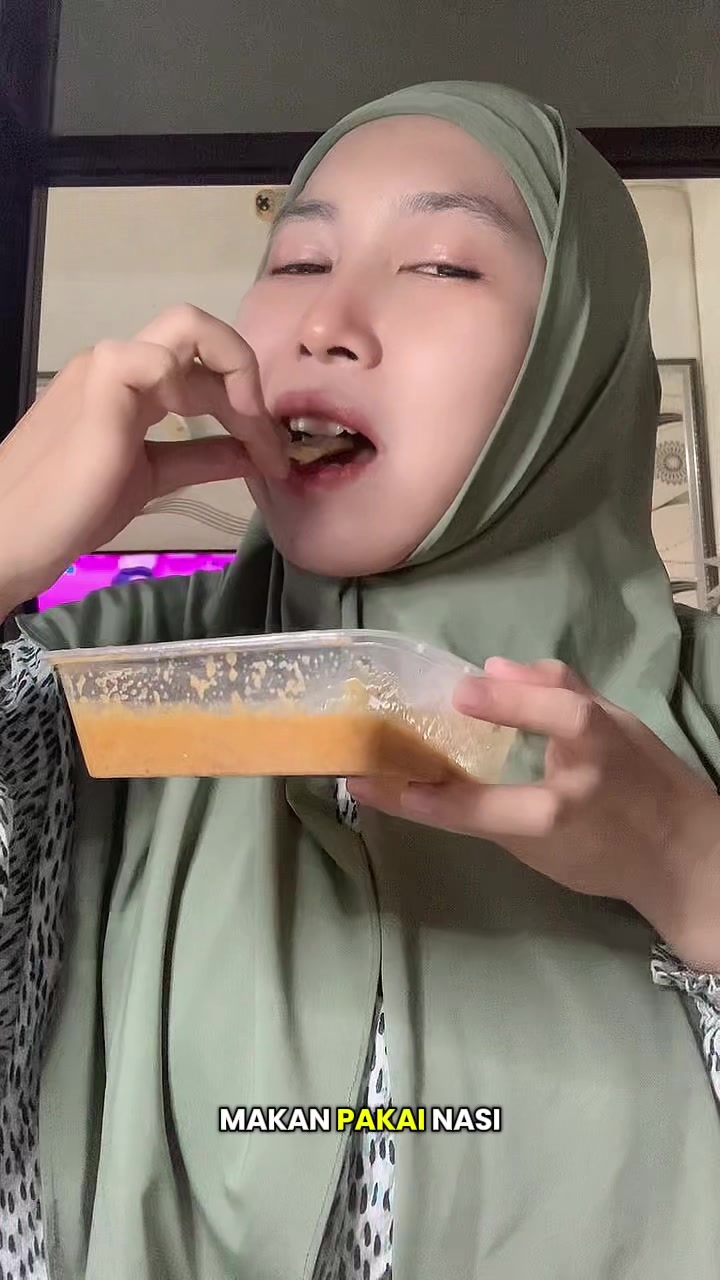@Dilaelnyasatu
