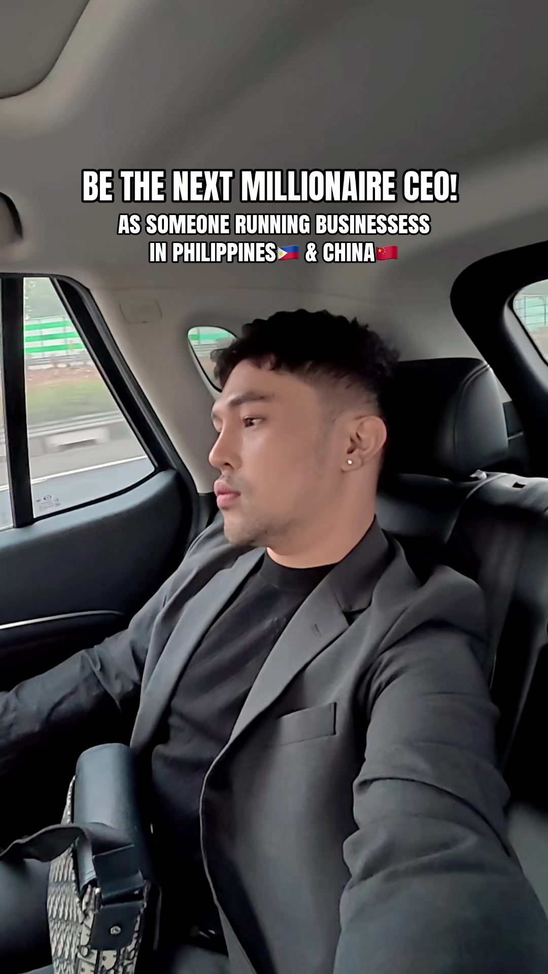 @𝐌𝐫.𝐁𝐥𝐢𝐧𝐤𝐆𝐥𝐨𝐰