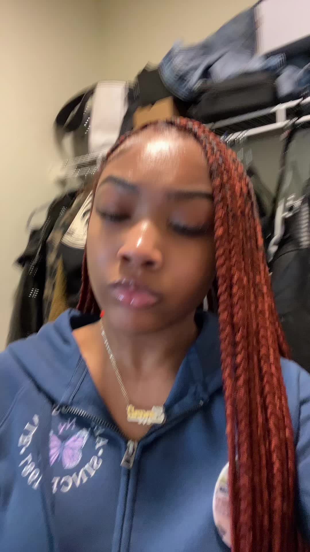 @Maniii💋.