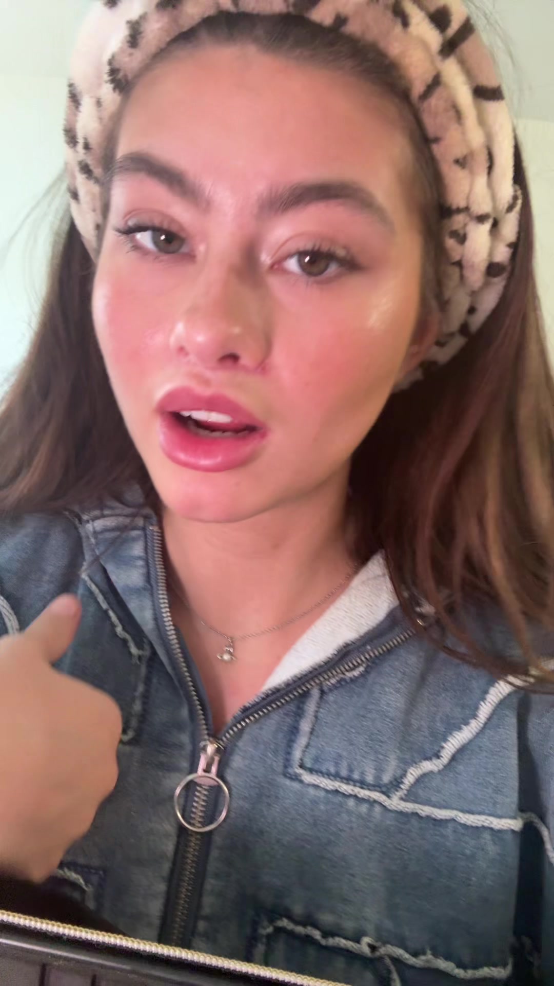 @Olivia