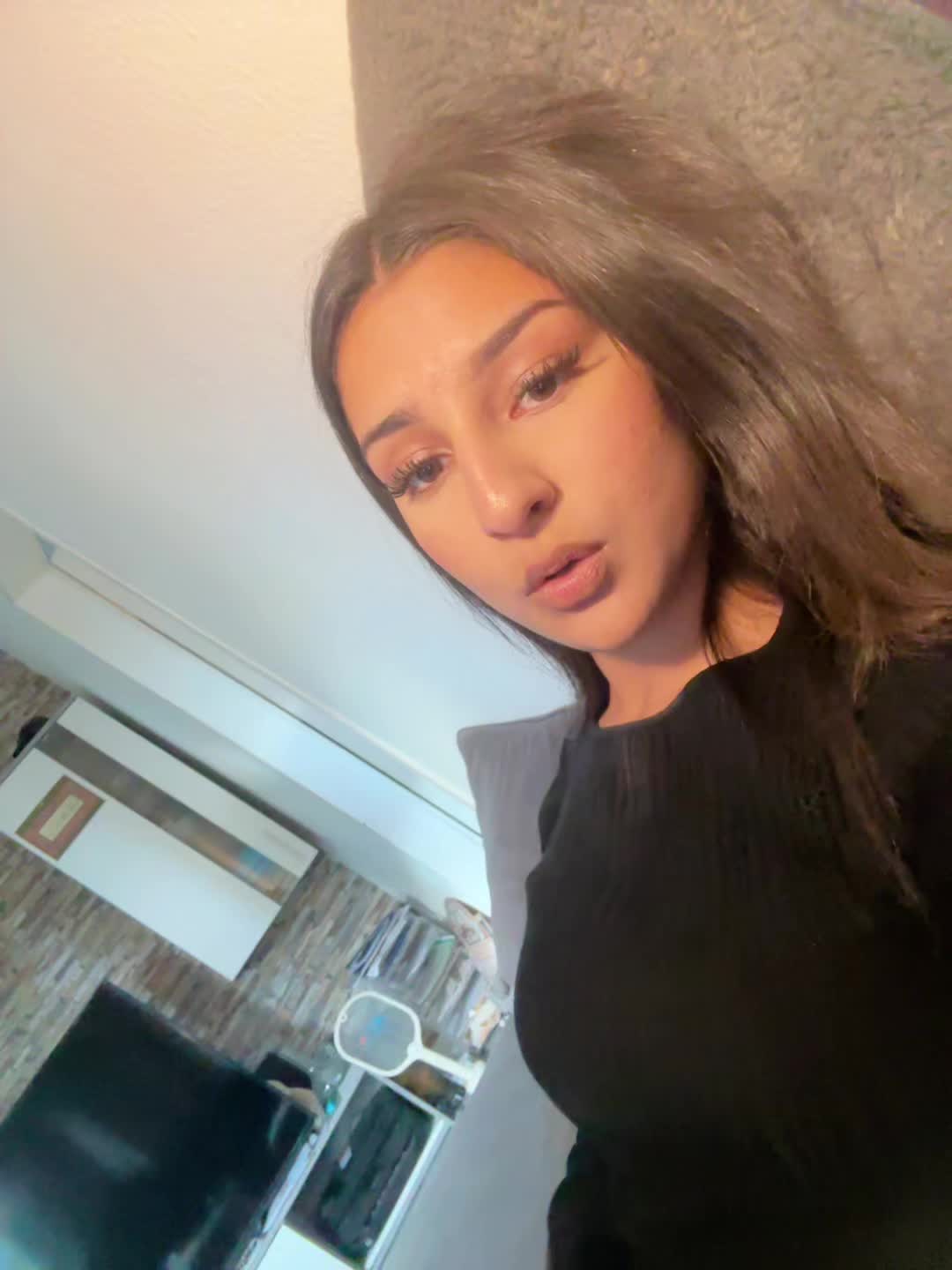 @𝒛𝒂𝒓𝒖𝒖
