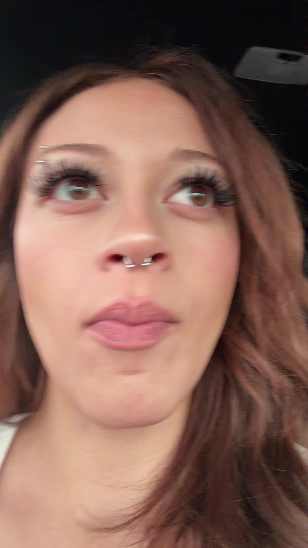 @️