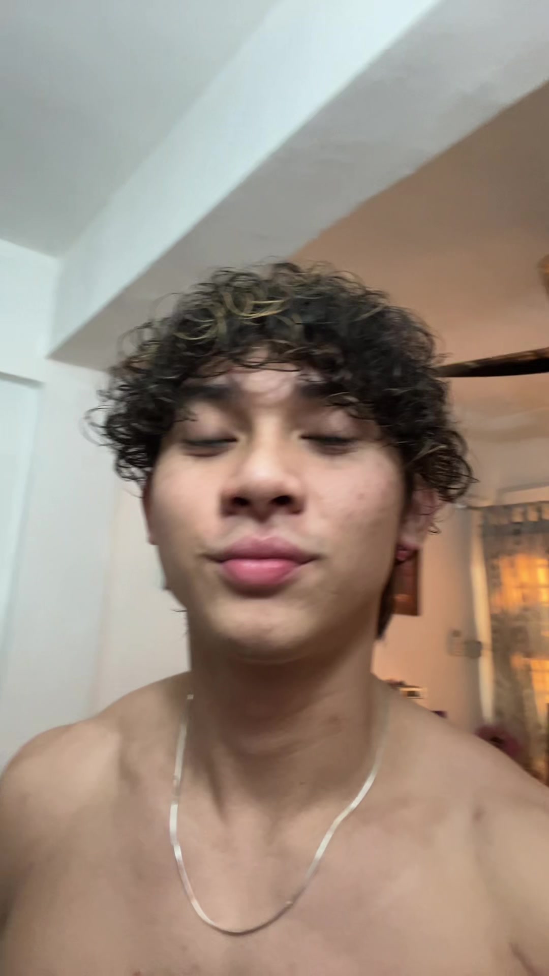 @adxm_imn