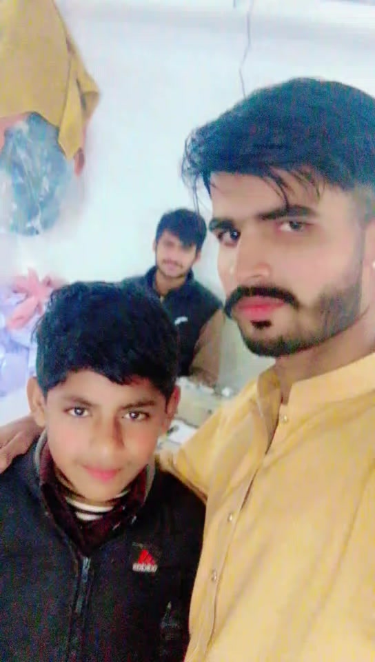 @عاطف علی 46