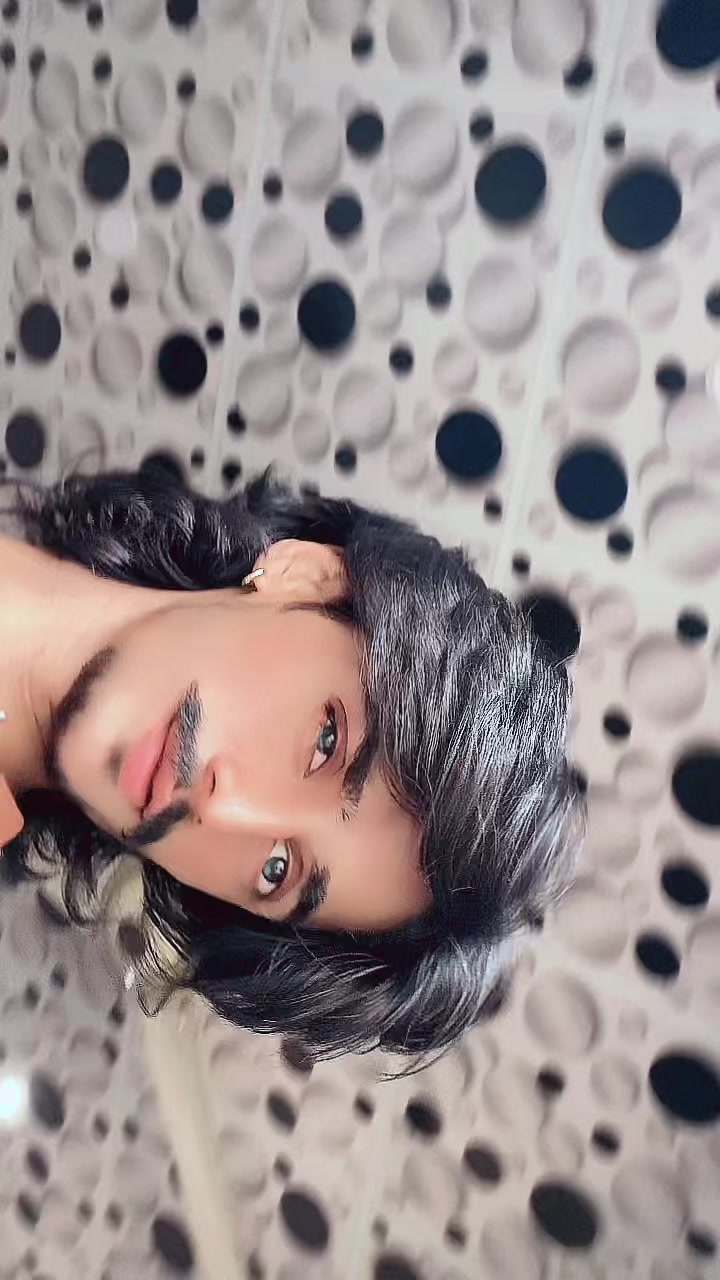 @MOoN🕶️🤏