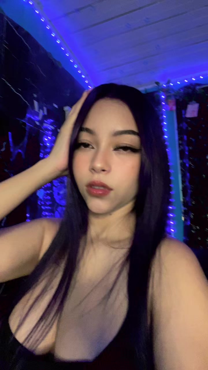 @Heidy Alejandra👸🏻☔️