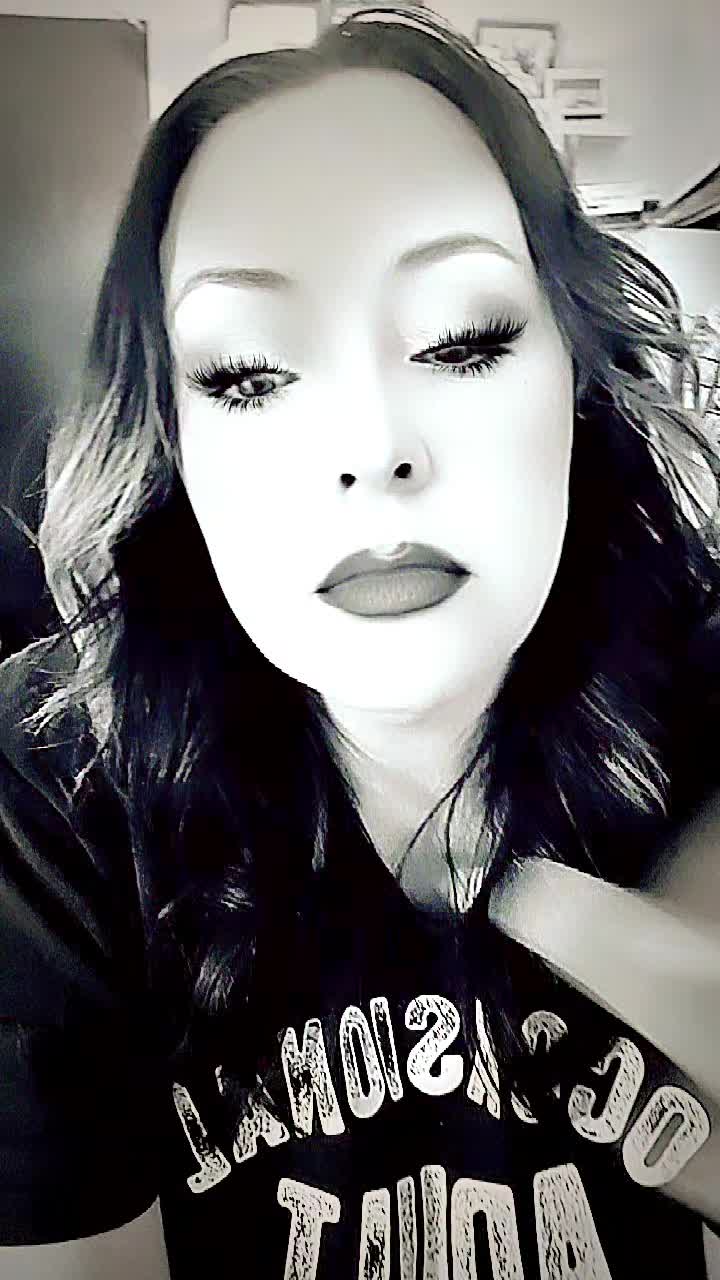 @#angieizhere♡