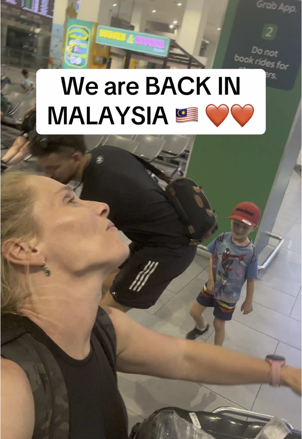 @jetlaggedkiwis