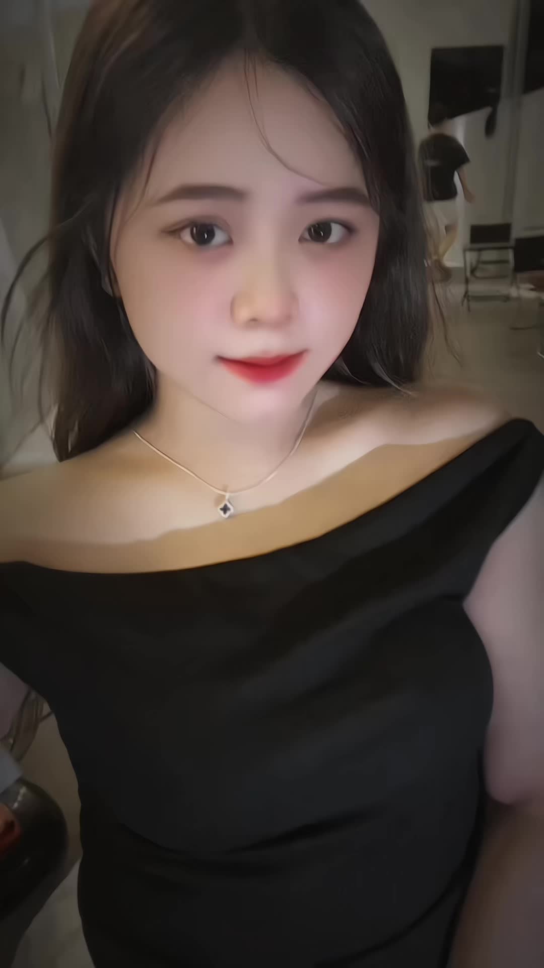 @Kh&aacute;nh H&acirc;n 04