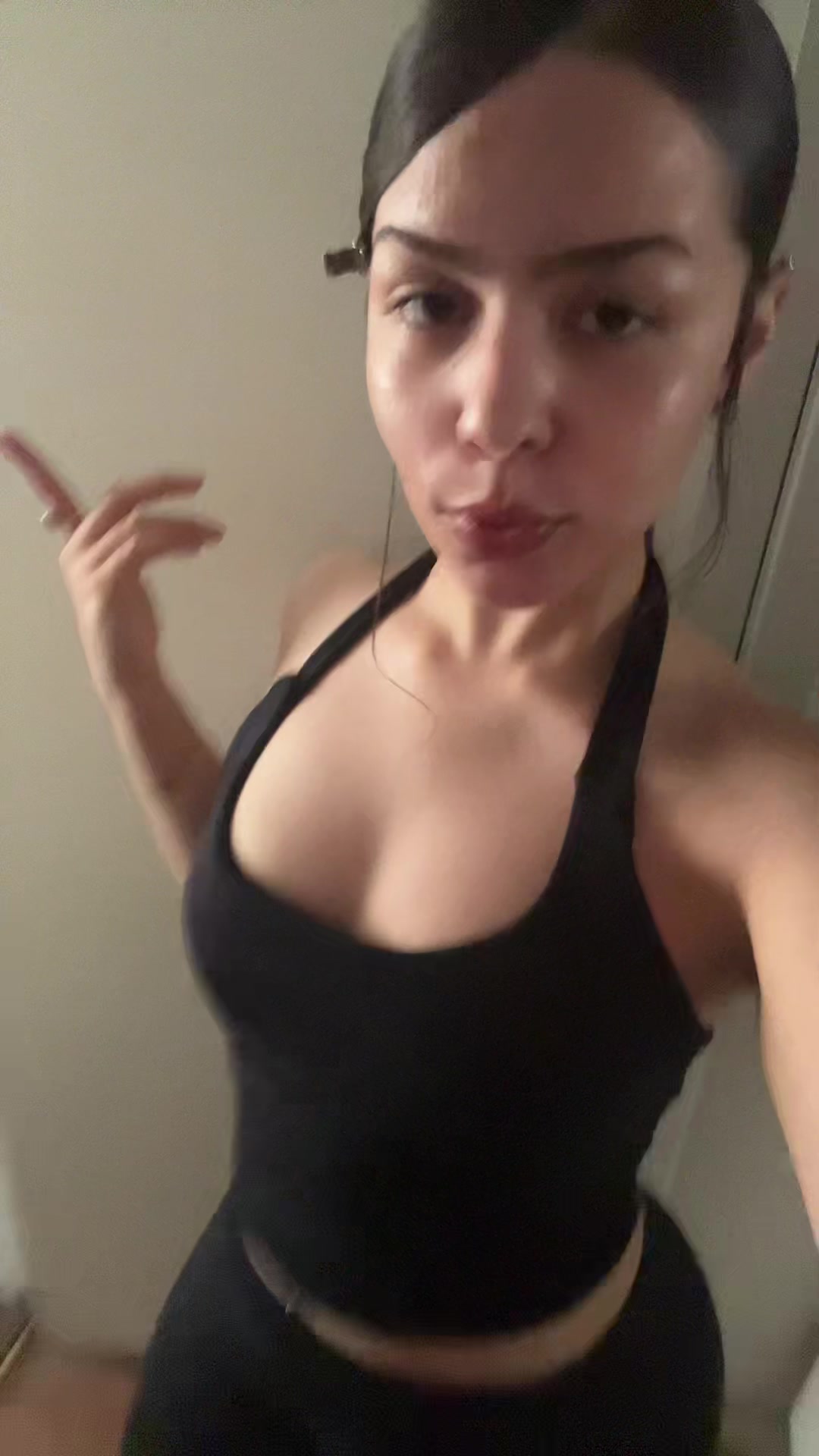 @3xot1c.214