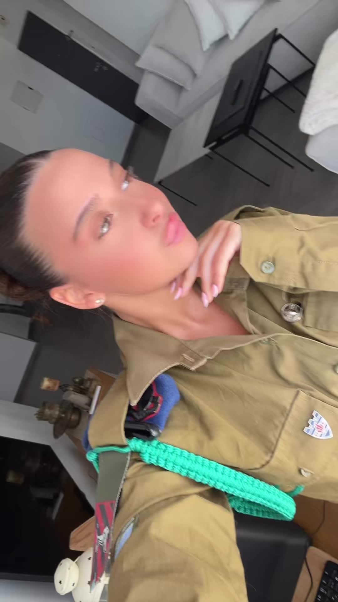 @DaNa_LeVi