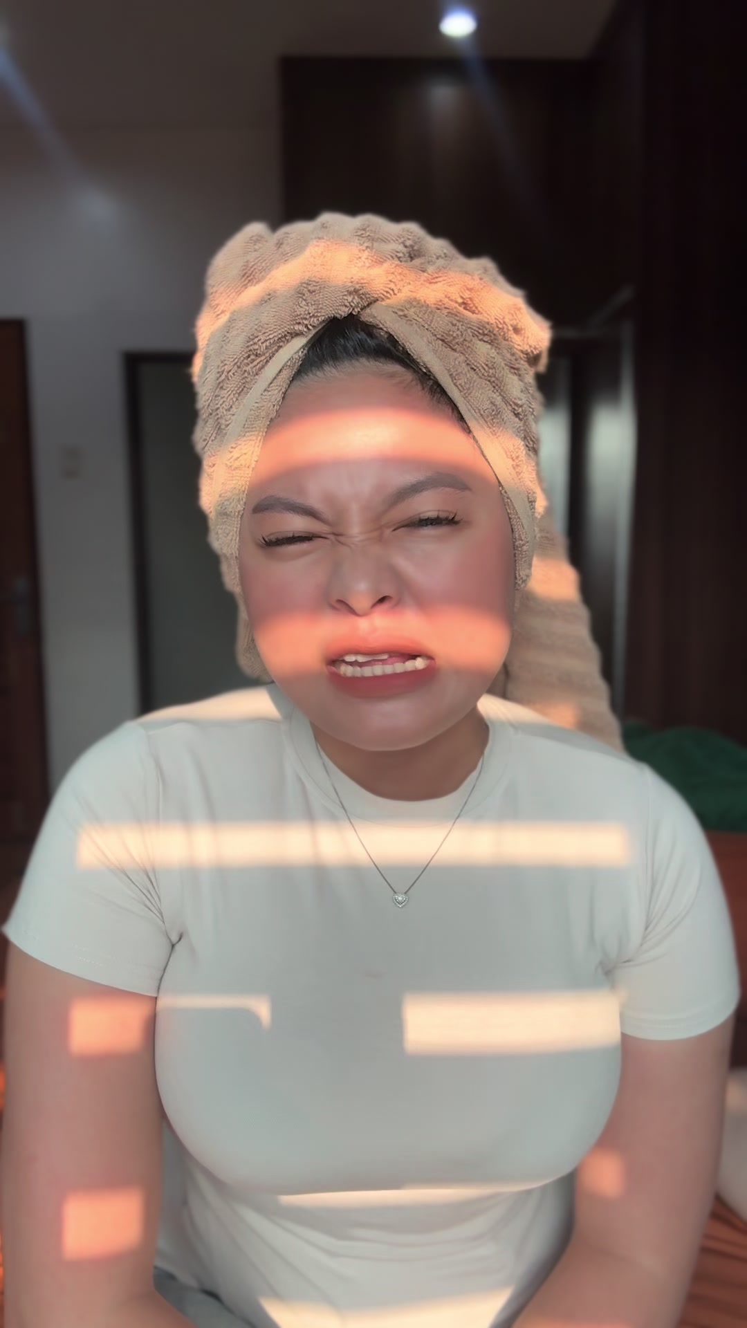 @Clara